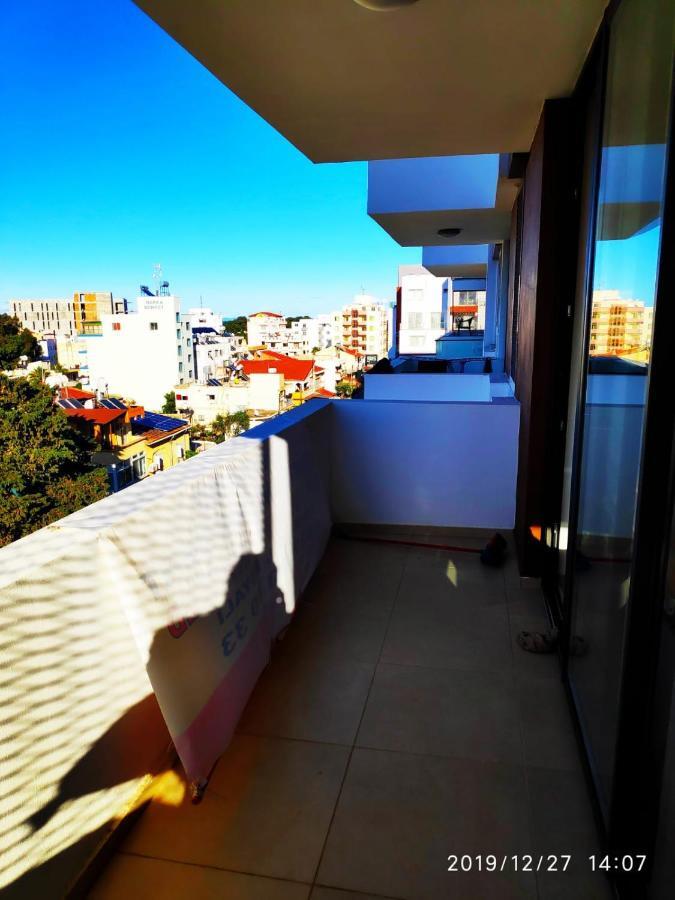 Uptown Holiday App & Pool Daily Rental Contactless Check In & Check Out Famagusta  Luaran gambar
