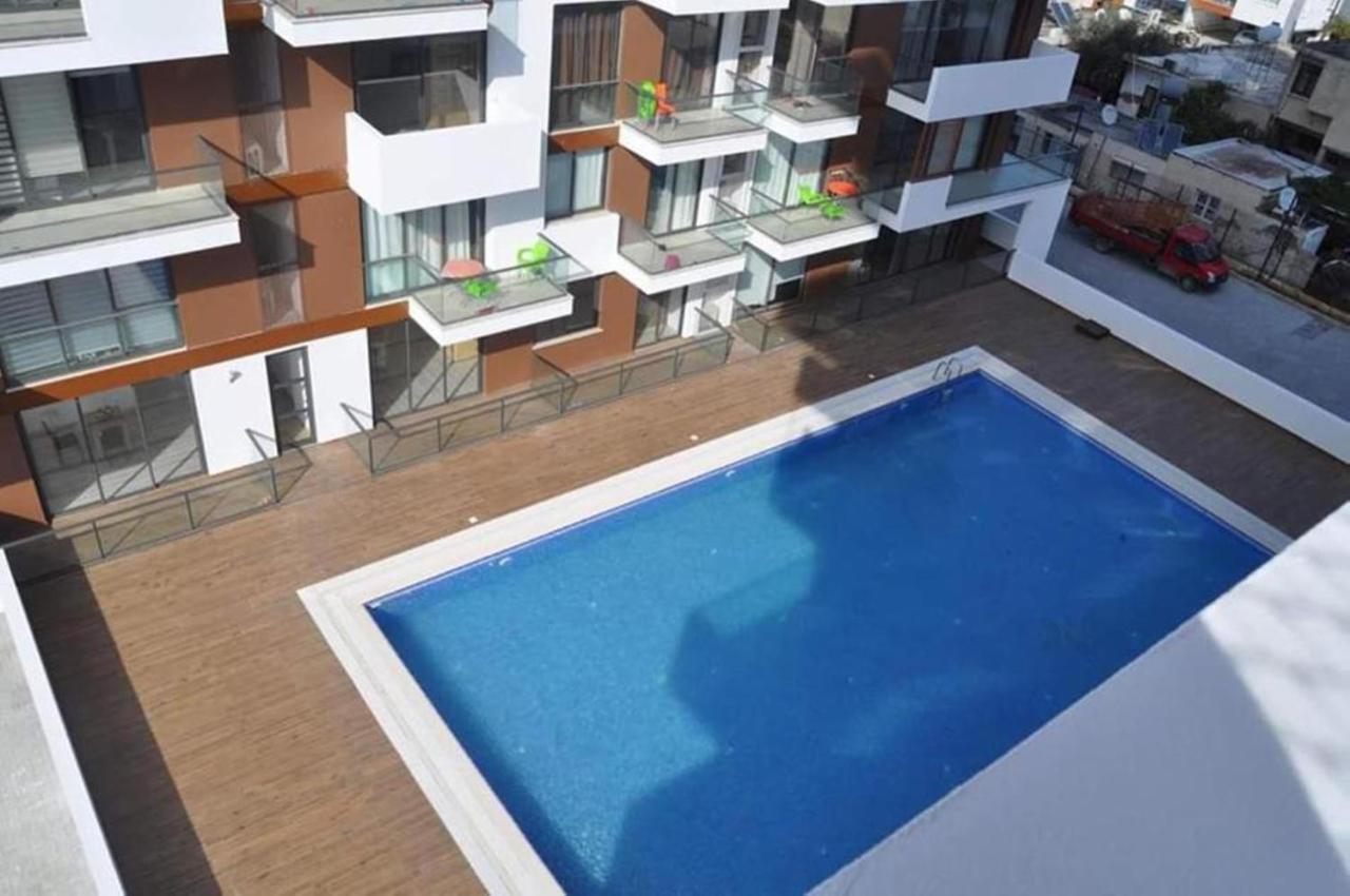 Uptown Holiday App & Pool Daily Rental Contactless Check In & Check Out Famagusta  Luaran gambar