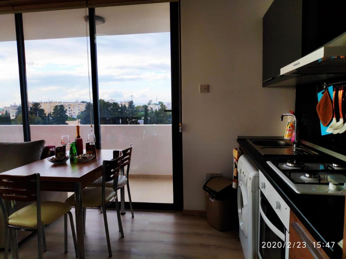 Uptown Holiday App & Pool Daily Rental Contactless Check In & Check Out Famagusta  Luaran gambar